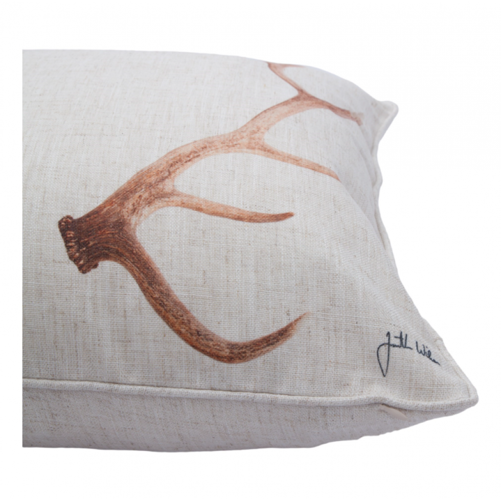 Dale deer antler decorative cushion