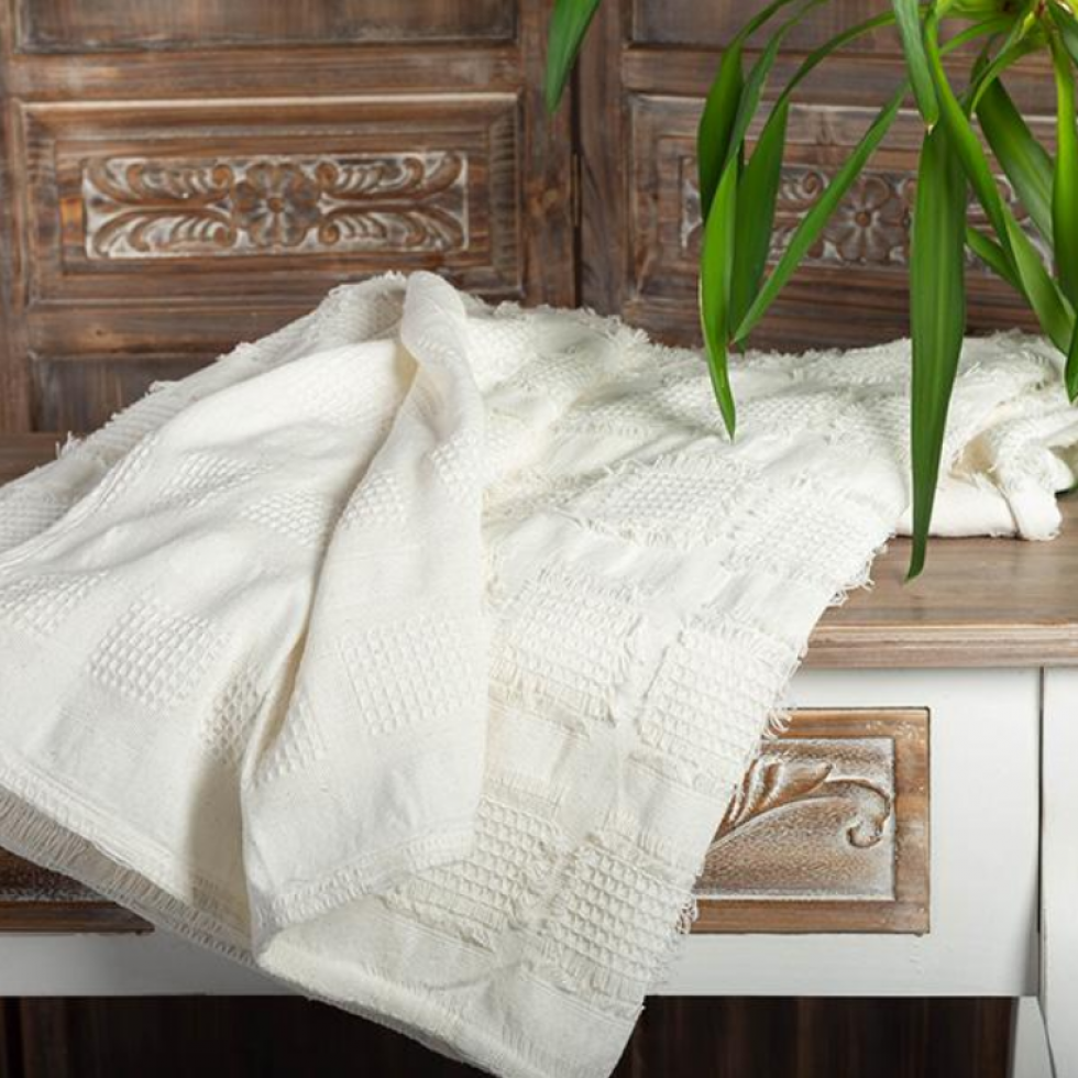 Large Cream Throw