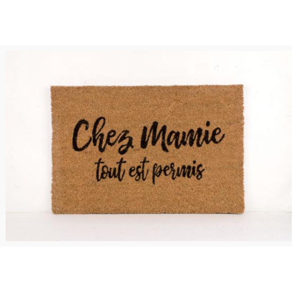 Tapis d'entrée "Chez Mamie, tout est permis"