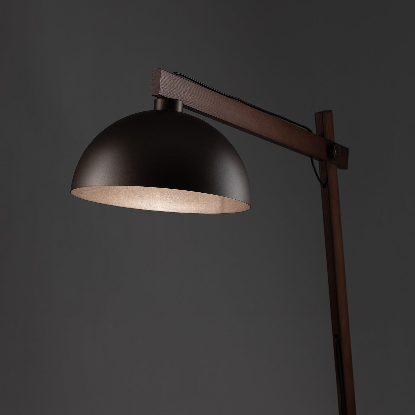 Lampadaire scandinave marron OSLO