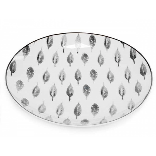 Elegant Leaf Pattern Plate